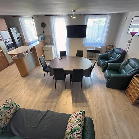 Holiday home Loczy-lak Siofok